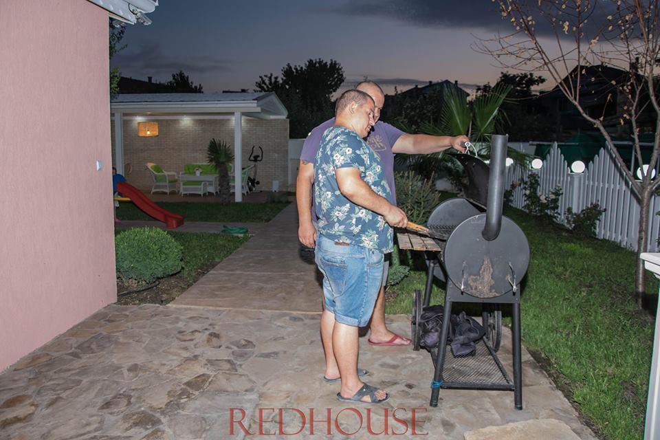 Red House Family Hotel Rawda Zewnętrze zdjęcie
